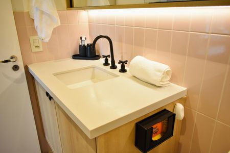 Apartamento à venda com 35m², 1 quarto e sem vagaBanheiro da Suíte