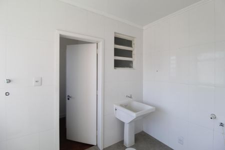 Apartamento para alugar com 120m², 3 quartos e 1 vagaÁrea de Serviço