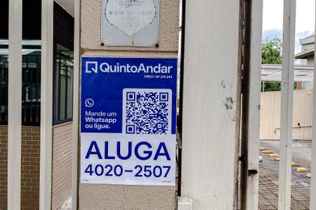 Apartamento para alugar com 82m², 2 quartos e 2 vagasPlaquinha