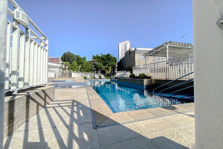 Apartamento para alugar com 82m², 2 quartos e 2 vagasÁrea comum - Piscina