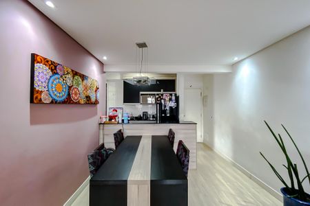 Apartamento para alugar com 82m², 2 quartos e 2 vagasSala