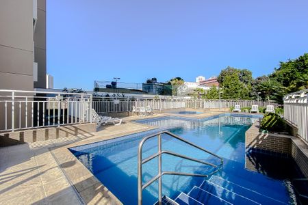 Apartamento para alugar com 82m², 2 quartos e 2 vagasÁrea comum - Piscina
