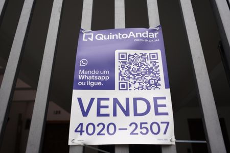 Casa à venda com 320m², 5 quartos e 3 vagasPlaca