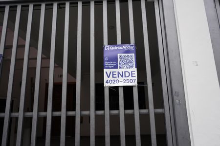 Casa à venda com 320m², 5 quartos e 3 vagasPlaca