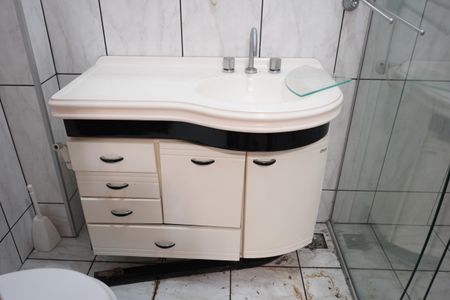 Casa à venda com 320m², 5 quartos e 3 vagasBanheiro da Suíte 3