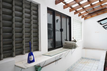 Casa à venda com 320m², 5 quartos e 3 vagasÁrea de Serviço 1