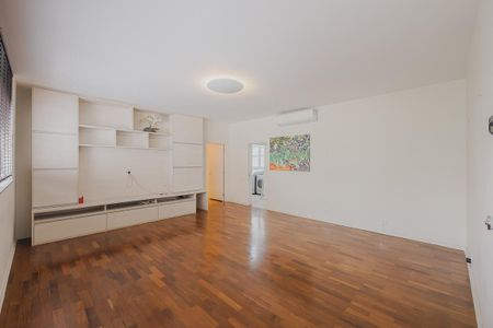 Apartamento para alugar com 135m², 3 quartos e 1 vagaSala