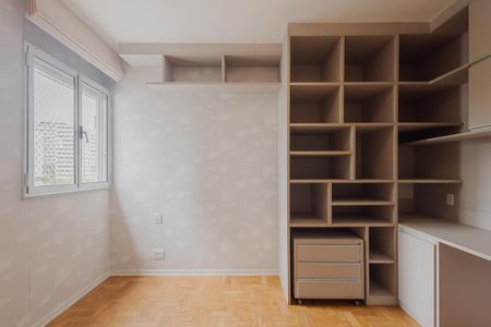 Apartamento para alugar com 135m², 3 quartos e 1 vagaQuarto 2