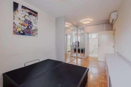 Apartamento para alugar com 135m², 3 quartos e 1 vagaSuíte