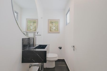 Apartamento para alugar com 135m², 3 quartos e 1 vagaLavabo