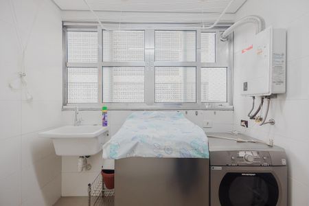 Apartamento para alugar com 135m², 3 quartos e 1 vagaÁrea de Serviço