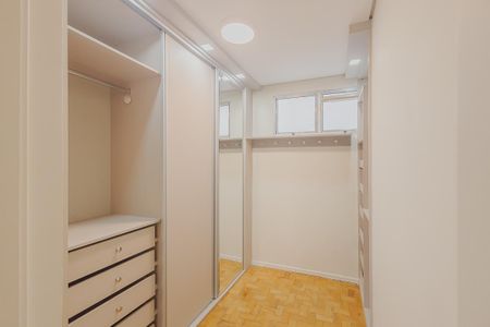 Apartamento para alugar com 135m², 3 quartos e 1 vagaCloset da suíte