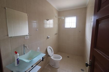 Casa à venda com 171m², 4 quartos e 3 vagasBanheiro 2