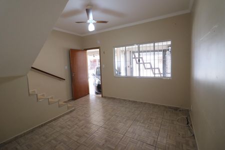 Casa à venda com 171m², 4 quartos e 3 vagasSala