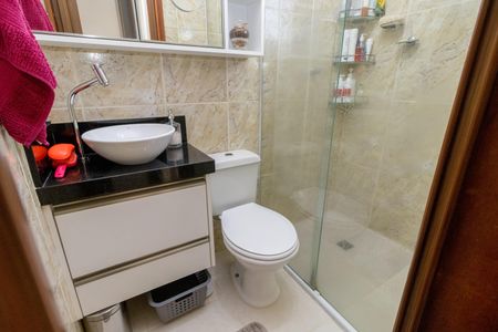 Casa de condomínio à venda com 60m², 2 quartos e 1 vagaBanheiro Suíte 1