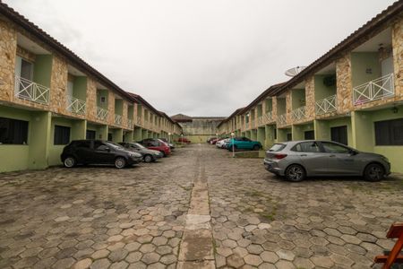 Casa de condomínio à venda com 60m², 2 quartos e 1 vagaVista externa