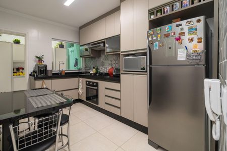 Casa de condomínio à venda com 60m², 2 quartos e 1 vagaCozinha