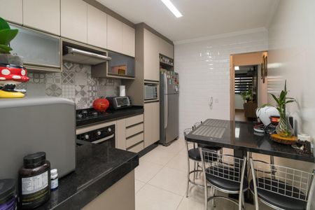 Casa de condomínio à venda com 60m², 2 quartos e 1 vagaCozinha