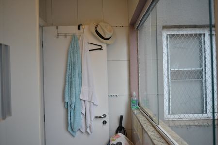 Apartamento à venda com 100m², 3 quartos e 2 vagasÁrea de Serviço