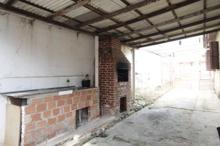 Casa à venda com 167m², 2 quartos e 2 vagasChurrasqueira