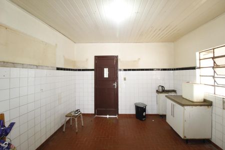 Casa à venda com 167m², 2 quartos e 2 vagasCozinha