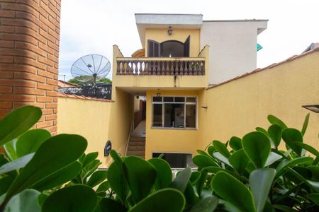 Casa à venda com 150m², 3 quartos e 2 vagasFachada Interna