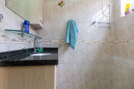 Casa à venda com 150m², 3 quartos e 2 vagasBanheiro 1