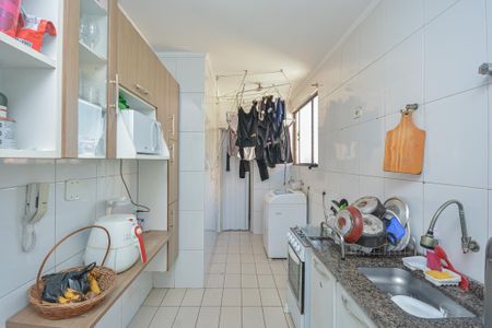 Apartamento à venda com 74m², 2 quartos e 1 vagaCozinha