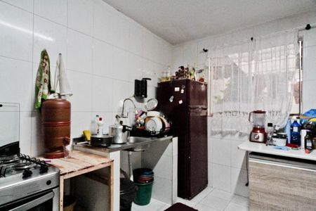 Casa à venda com 300m², 2 quartos e 2 vagasCozinha