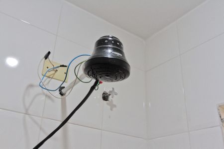 Casa à venda com 300m², 2 quartos e 2 vagasBanheiro da Suíte 2