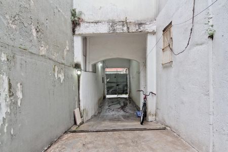 Casa à venda com 300m², 2 quartos e 2 vagasÁrea externa