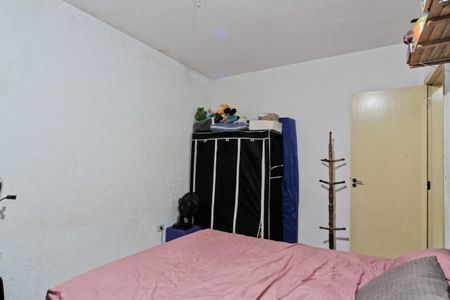 Casa à venda com 300m², 2 quartos e 2 vagasSuíte