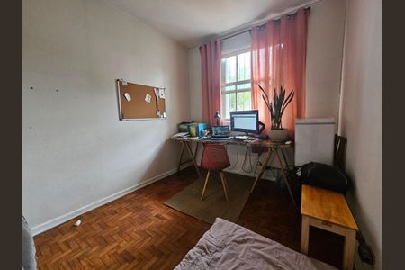 Casa à venda com 120m², 3 quartos e 4 vagas Casa à venda com 120m², 3 quartos e 4 vagasQuarto 3