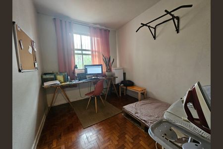 Casa à venda com 120m², 3 quartos e 4 vagas Casa à venda com 120m², 3 quartos e 4 vagasQuarto 3