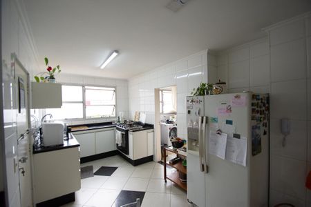 Apartamento para alugar com 132m², 3 quartos e 2 vagascozinha