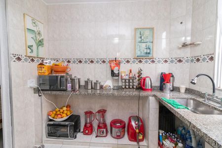 Apartamento à venda com 64m², 2 quartos e 1 vagaCozinha