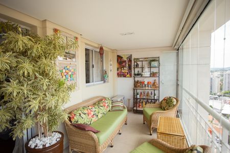 Apartamento à venda com 144m², 3 quartos e 2 vagasVARANDA DA SALA