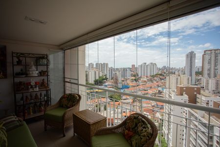 Apartamento à venda com 144m², 3 quartos e 2 vagasVARANDA DA SALA
