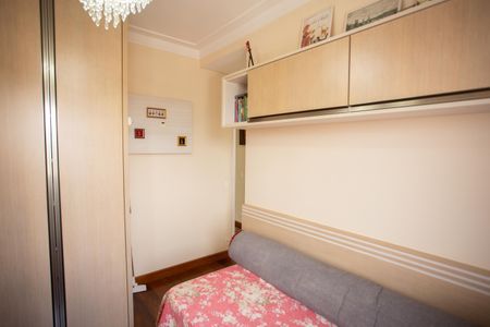 Apartamento à venda com 144m², 3 quartos e 2 vagasQUARTO SUÍTE 2