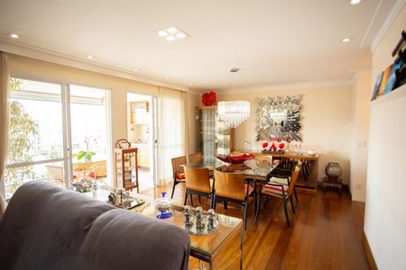 Apartamento à venda com 144m², 3 quartos e 2 vagasSALA