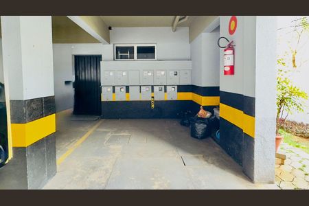 Cozinha de apartamento para alugar com 2 quartos, 67m² em Estoril, Belo Horizonte