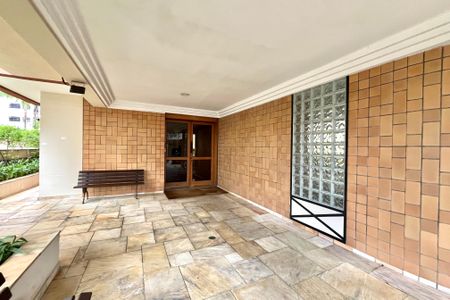 Apartamento à venda com 67m², 2 quartos e 2 vagasHall de entrada