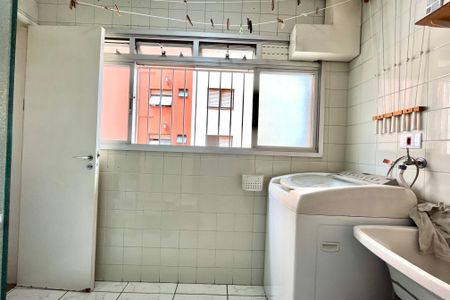Apartamento à venda com 67m², 2 quartos e 2 vagasÁrea de Serviço