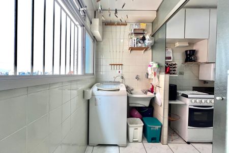 Apartamento à venda com 67m², 2 quartos e 2 vagasÁrea de Serviço