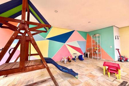 Apartamento à venda com 67m², 2 quartos e 2 vagasÁrea comum - Playground