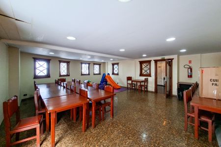 Apartamento para alugar com 120m², 3 quartos e 2 vagas Apartamento para alugar com 120m², 3 quartos e 2 vagasÁrea comum - Salão de festas