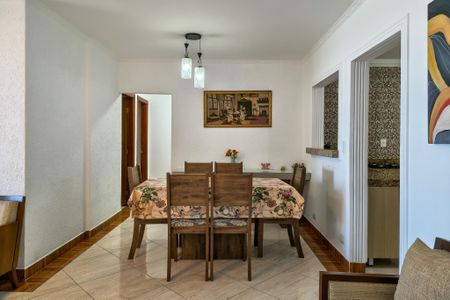 Apartamento para alugar com 120m², 3 quartos e 2 vagas Apartamento para alugar com 120m², 3 quartos e 2 vagasSala