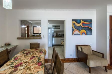 Apartamento para alugar com 120m², 3 quartos e 2 vagas Apartamento para alugar com 120m², 3 quartos e 2 vagasCozinha