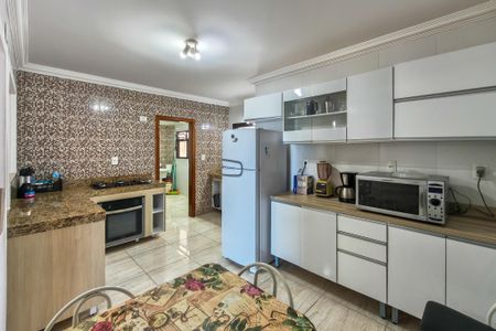 Apartamento para alugar com 120m², 3 quartos e 2 vagas Apartamento para alugar com 120m², 3 quartos e 2 vagasCozinha