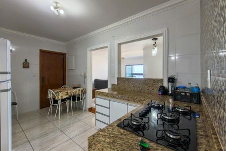 Apartamento para alugar com 120m², 3 quartos e 2 vagas Apartamento para alugar com 120m², 3 quartos e 2 vagasCozinha